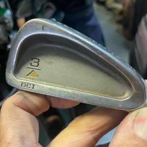 Titleist Iron 3 DCI Series In Right Handed 
Steel shaft 
Used condition